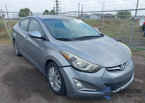 2015 Hyundai Elantra Se z USA, uszkodzony, nr VIN KMHDH4AE3FU414642